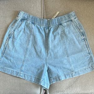 Madewell Pull-on Light Wash Denim Shorts